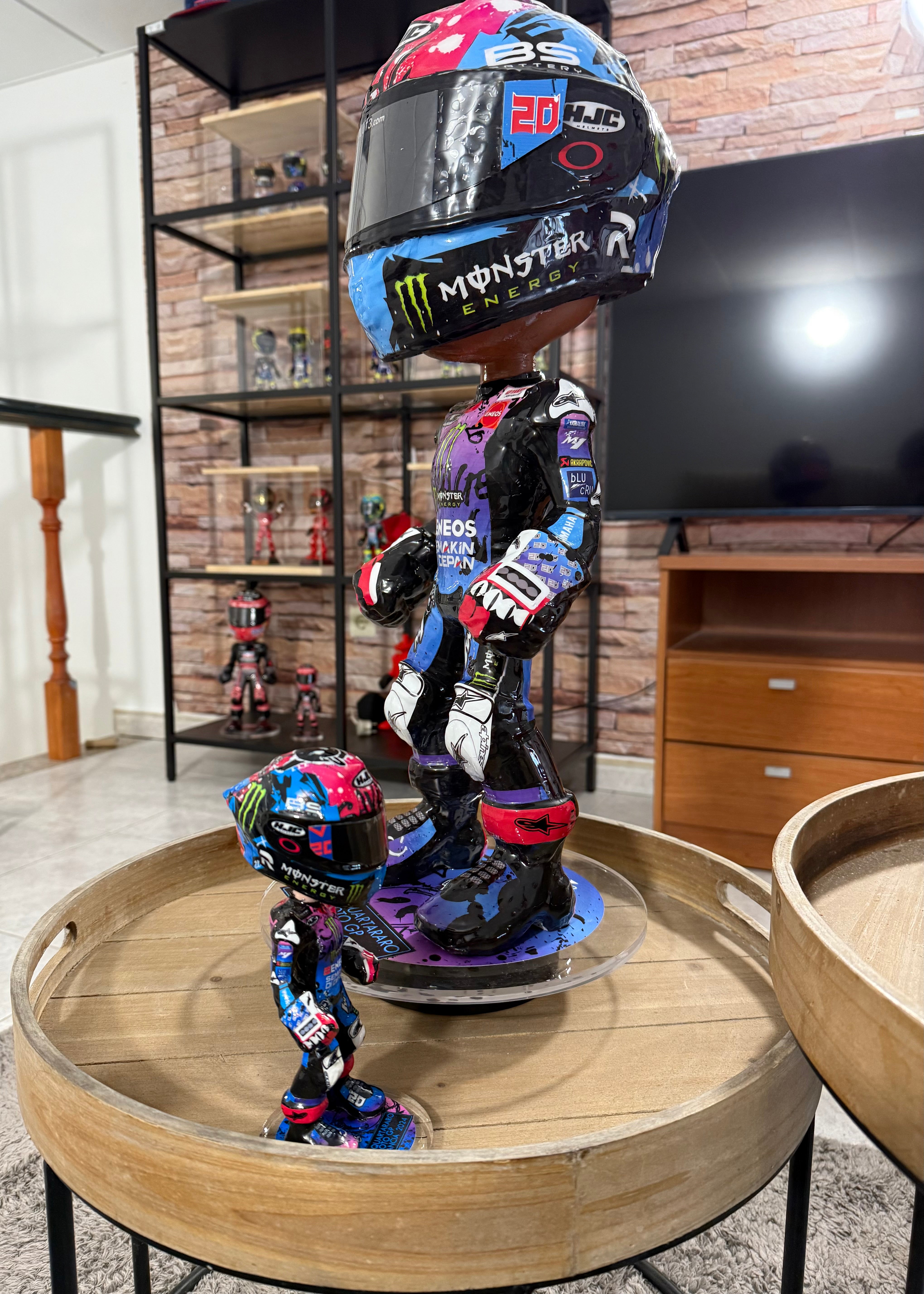 Fabio Quartararo Francia 2024 (60CM)